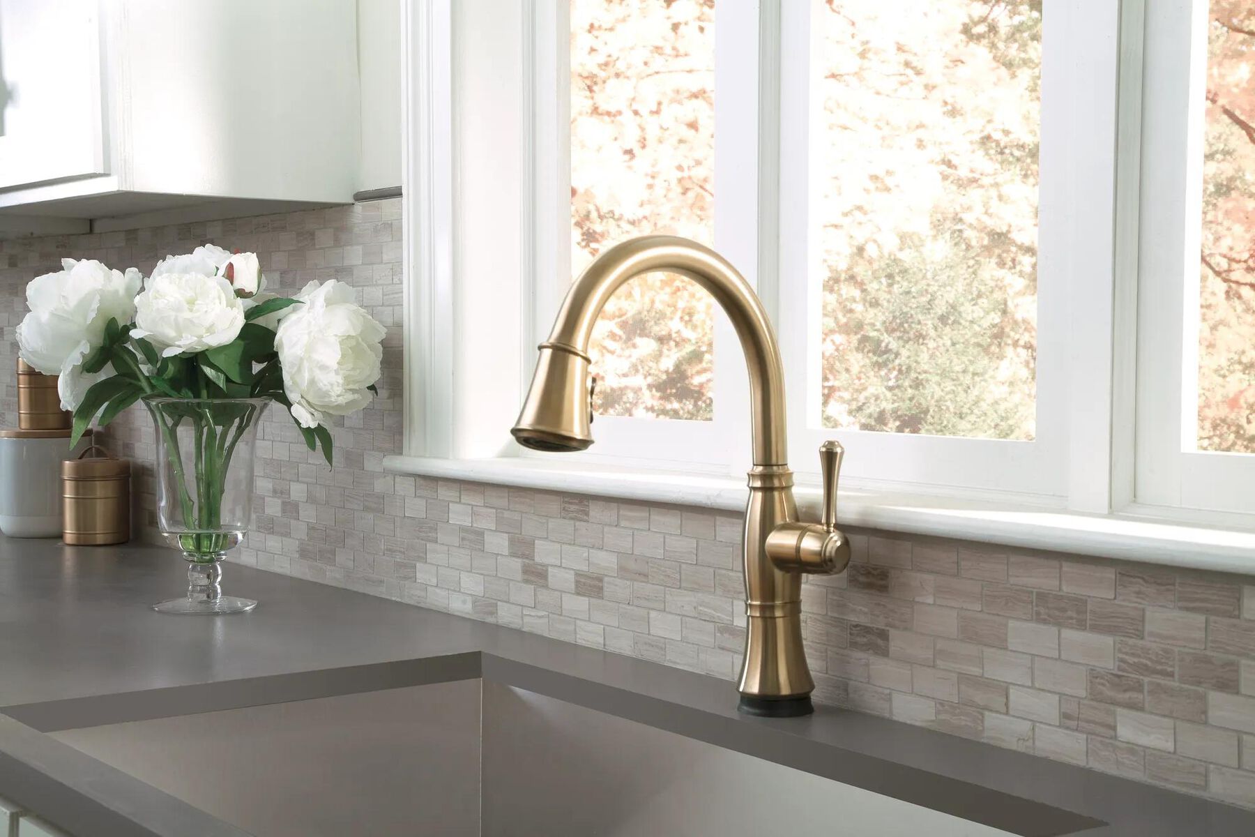 Touch<sub>2</sub>O&reg;  Pull-Down Kitchen w/ShieldSpray (Recertified)