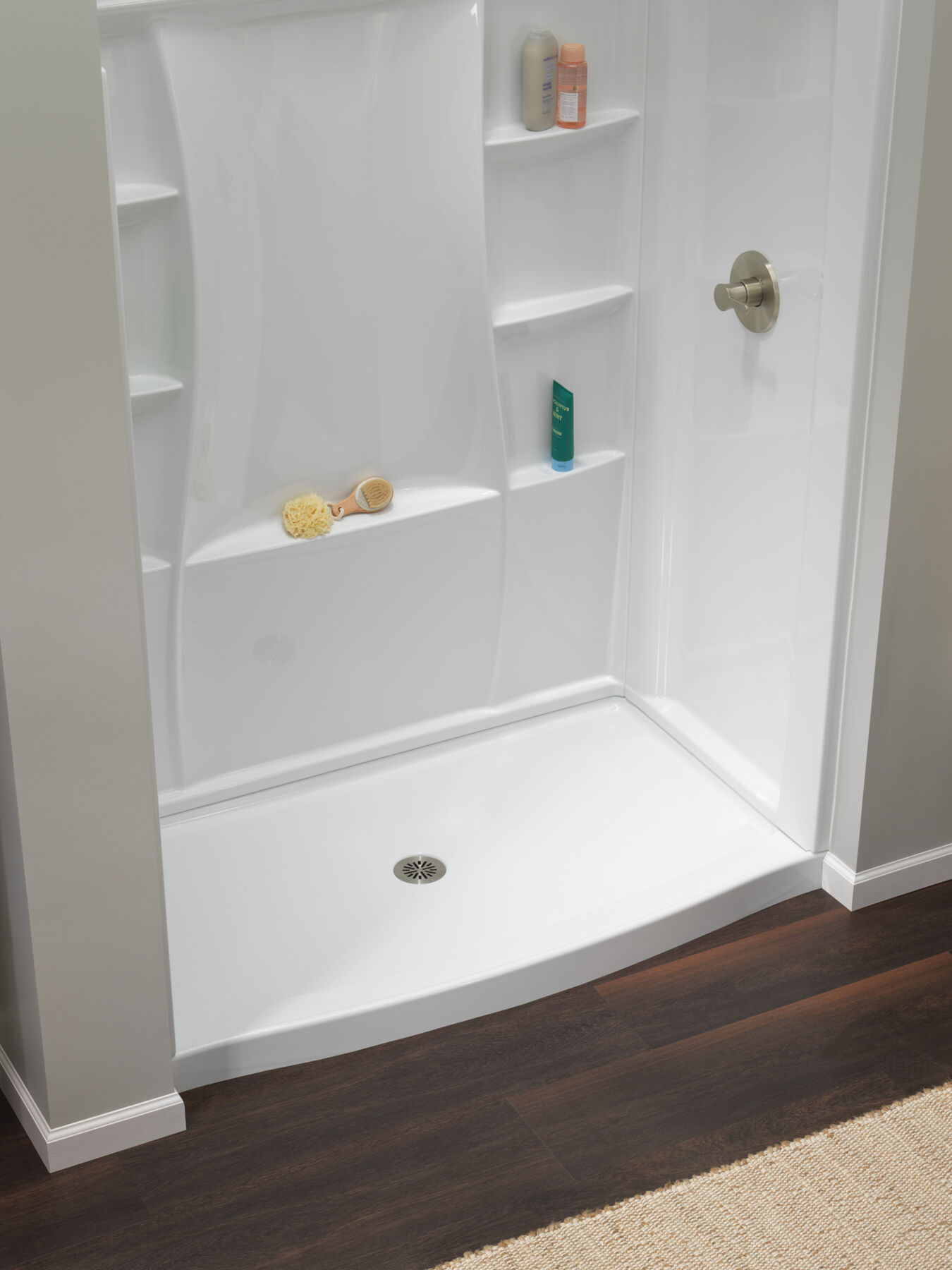 60"x32" Classic 500 Shower Wall