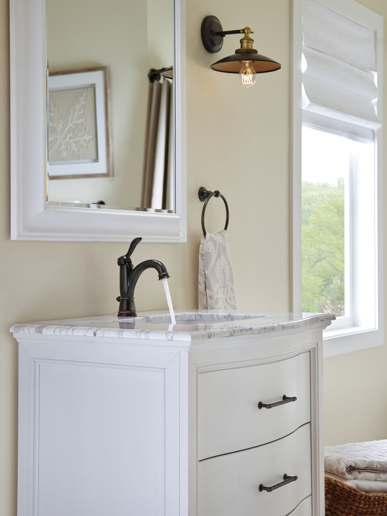 Single Handle Bathroom Faucet (Recertified)