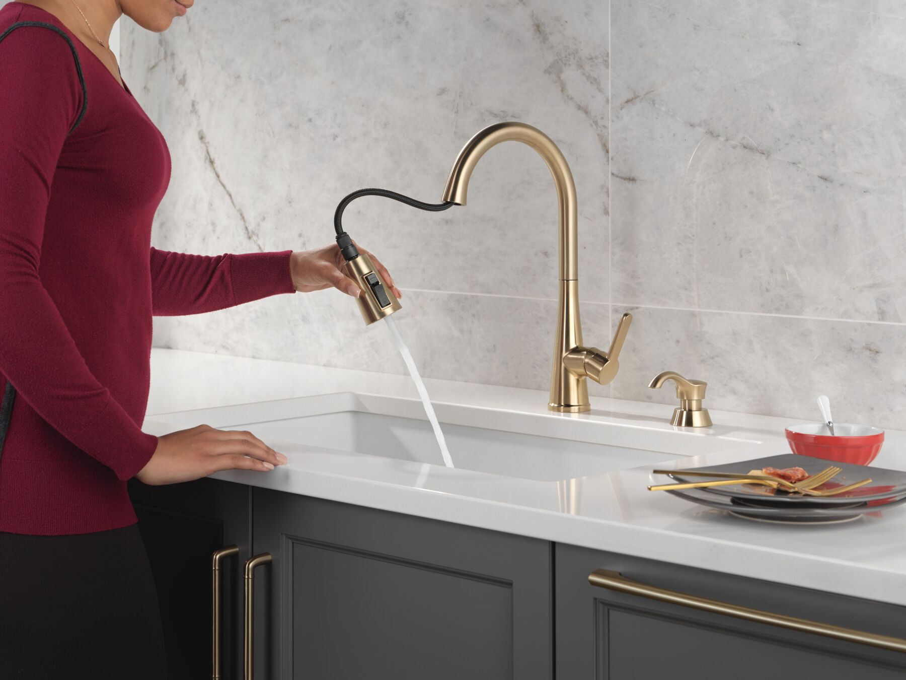Pull-Down Kitchen Faucet w/Soap (Recertified)