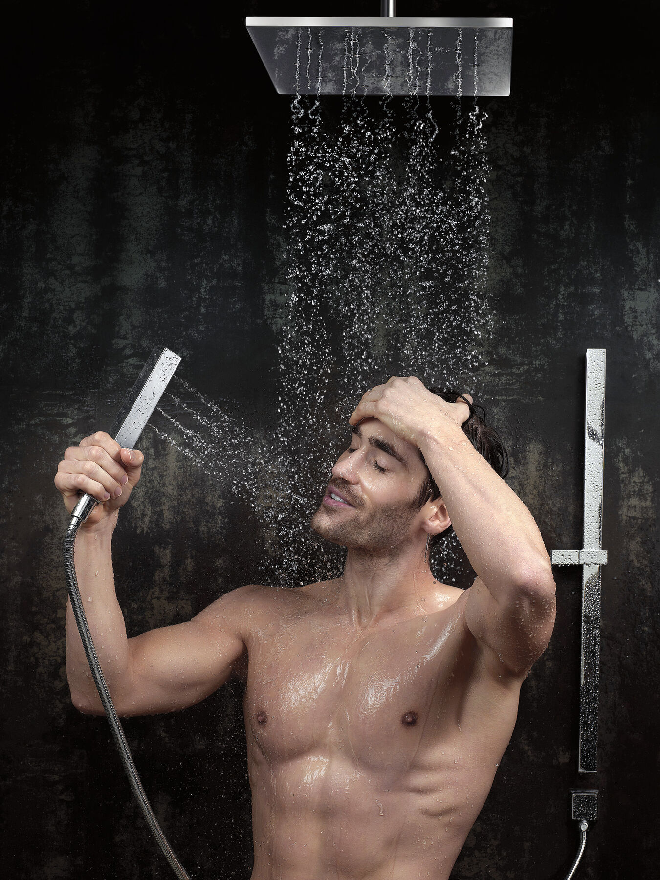 14" Square Showerhead with H<sub>2</sub>Okinetic&reg;  Technology