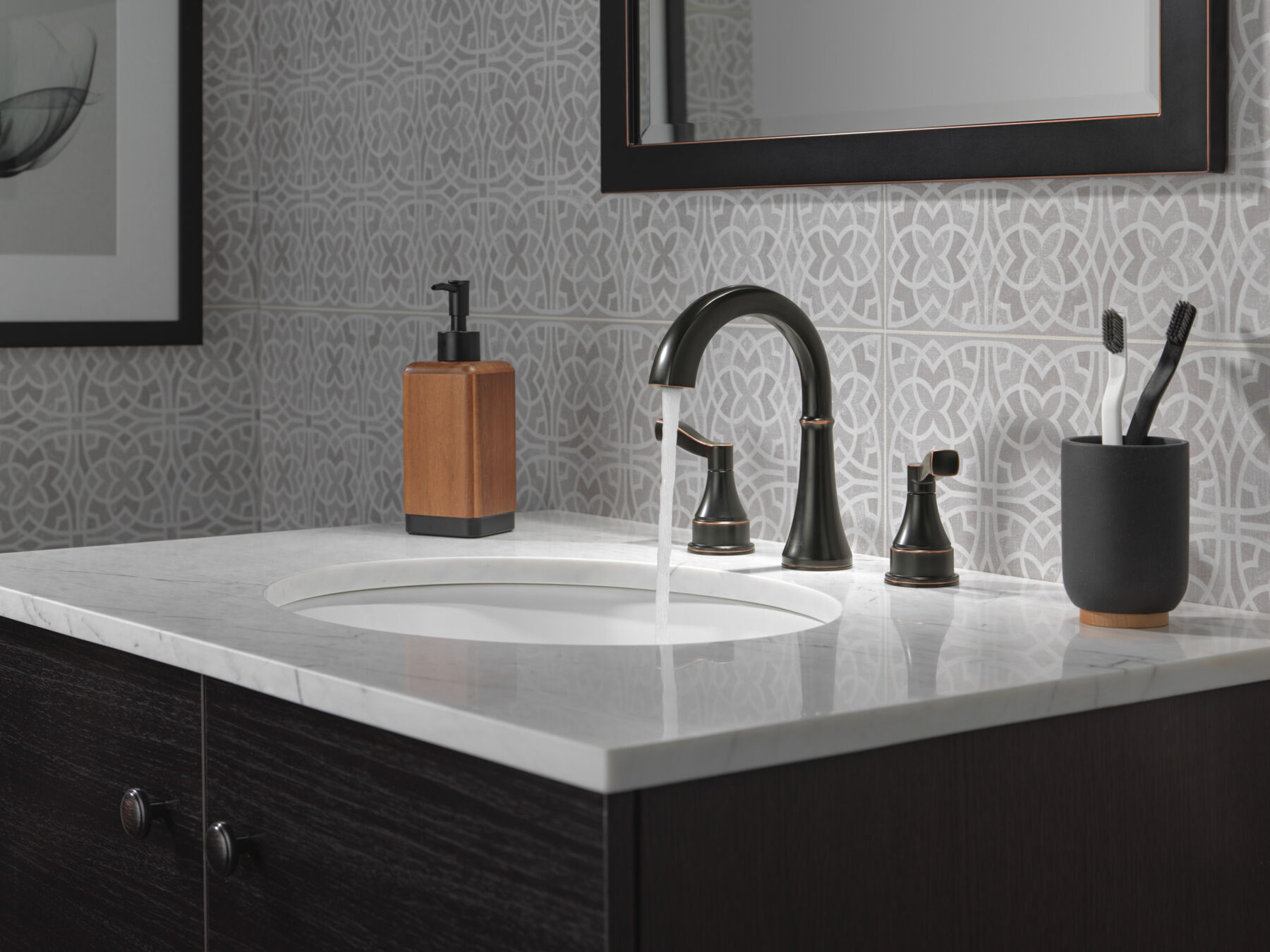 Two Handle Widespread Bathroom Faucet (Recertified)