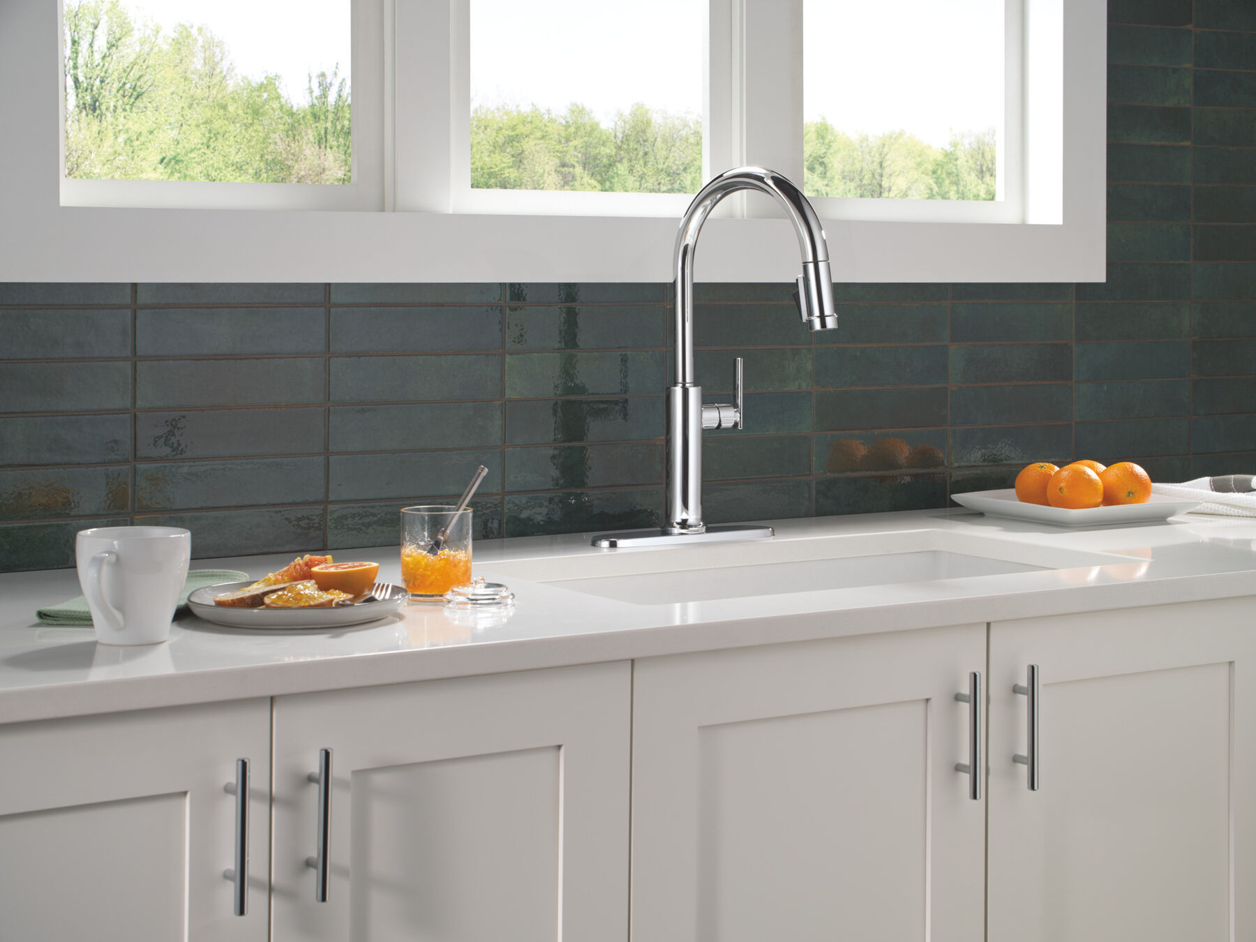 Single Handle Pull-Down Kitchen Faucet