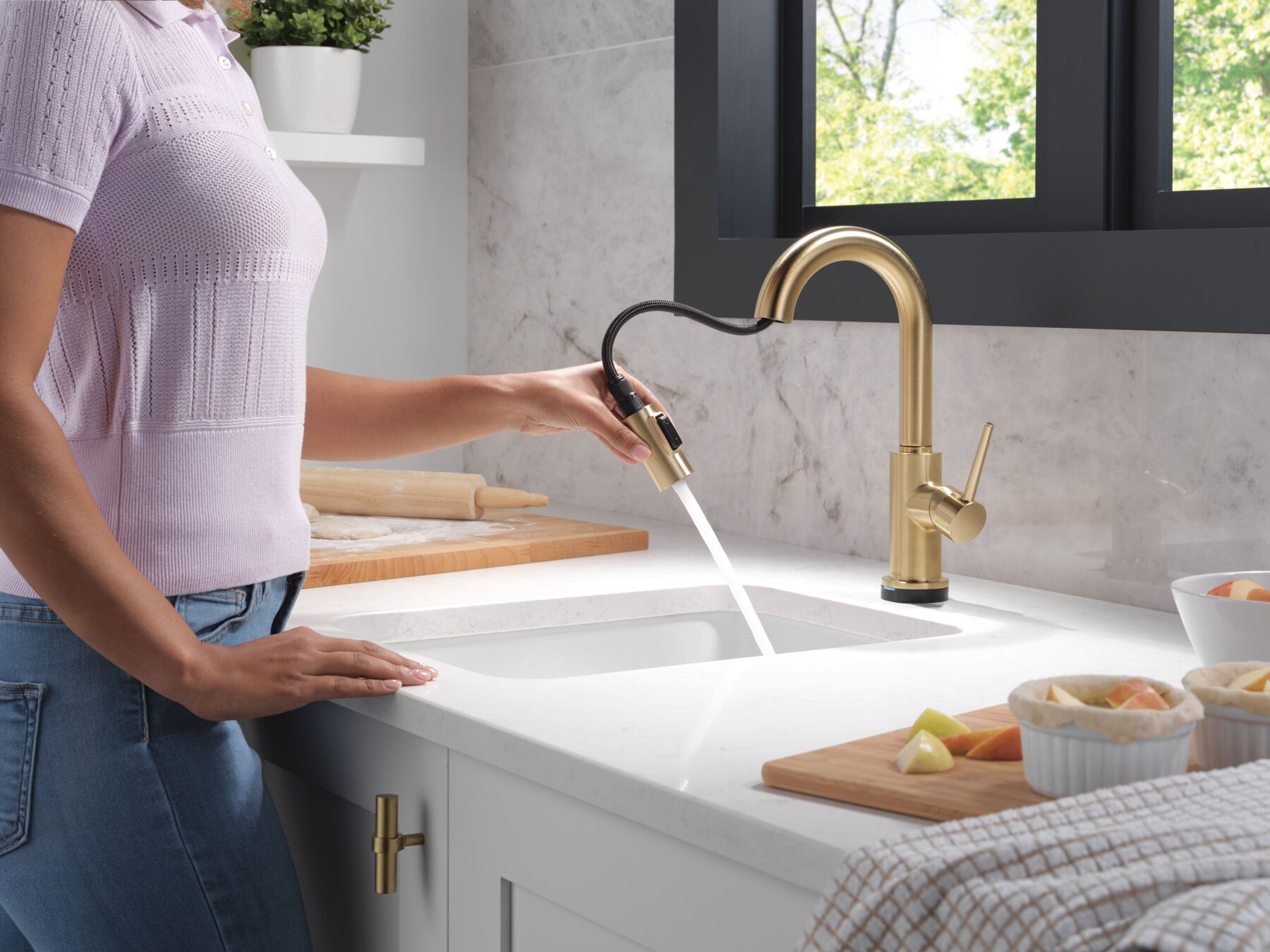 Touch2O&reg; Bar / Prep Faucet with Touchless Technology
