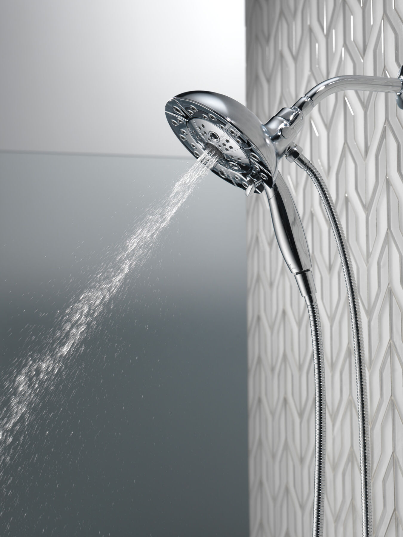 H<sub>2</sub>Okinetic&reg; In2ition&reg; 5-Setting Two-in-One Shower