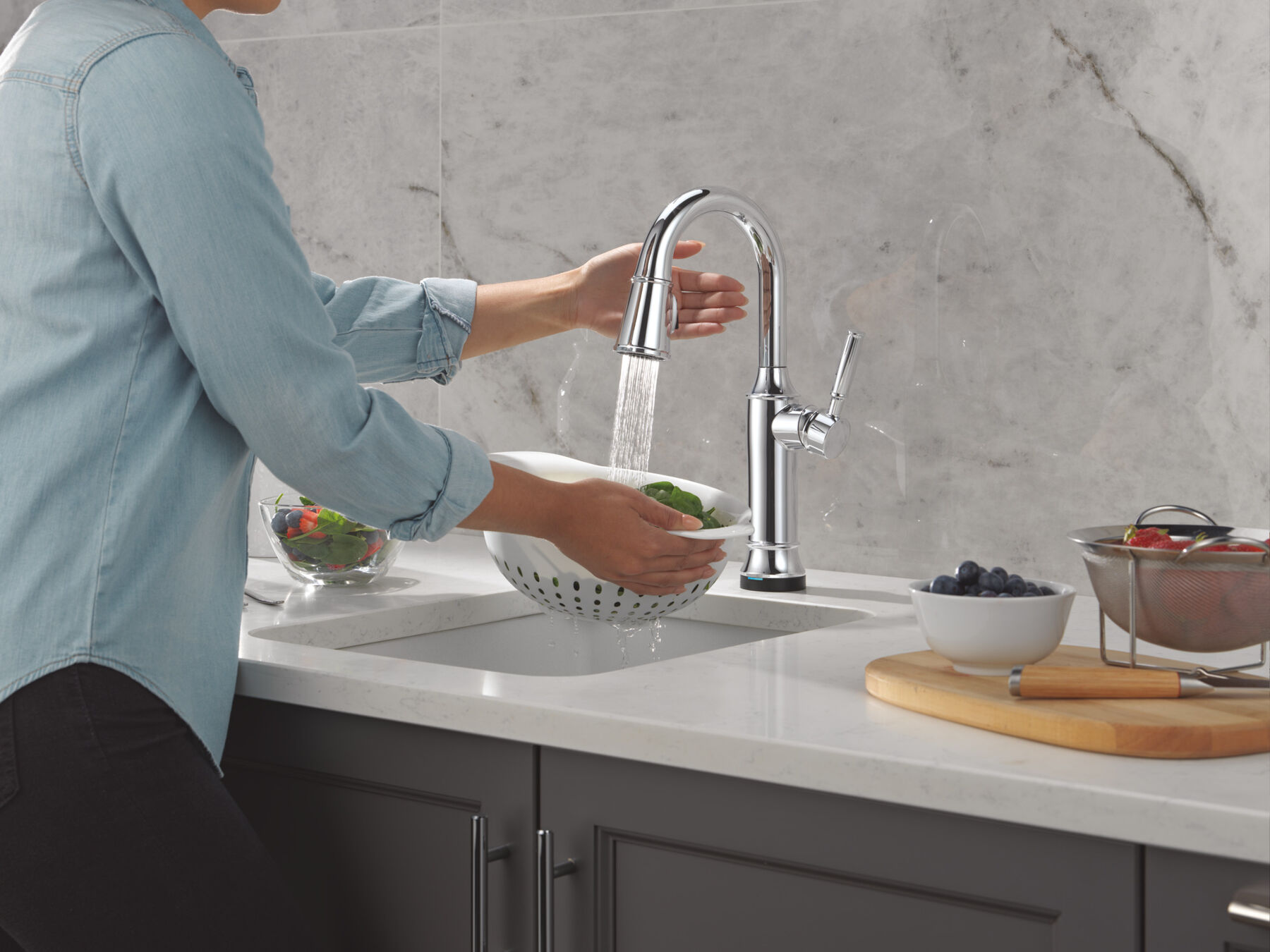Touch2O&reg; Bar / Prep Faucet with Touchless Technology