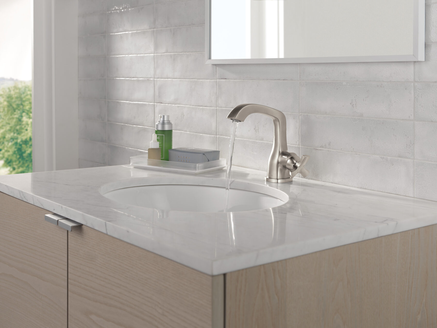 Single Handle Bathroom Faucet (Recertified)