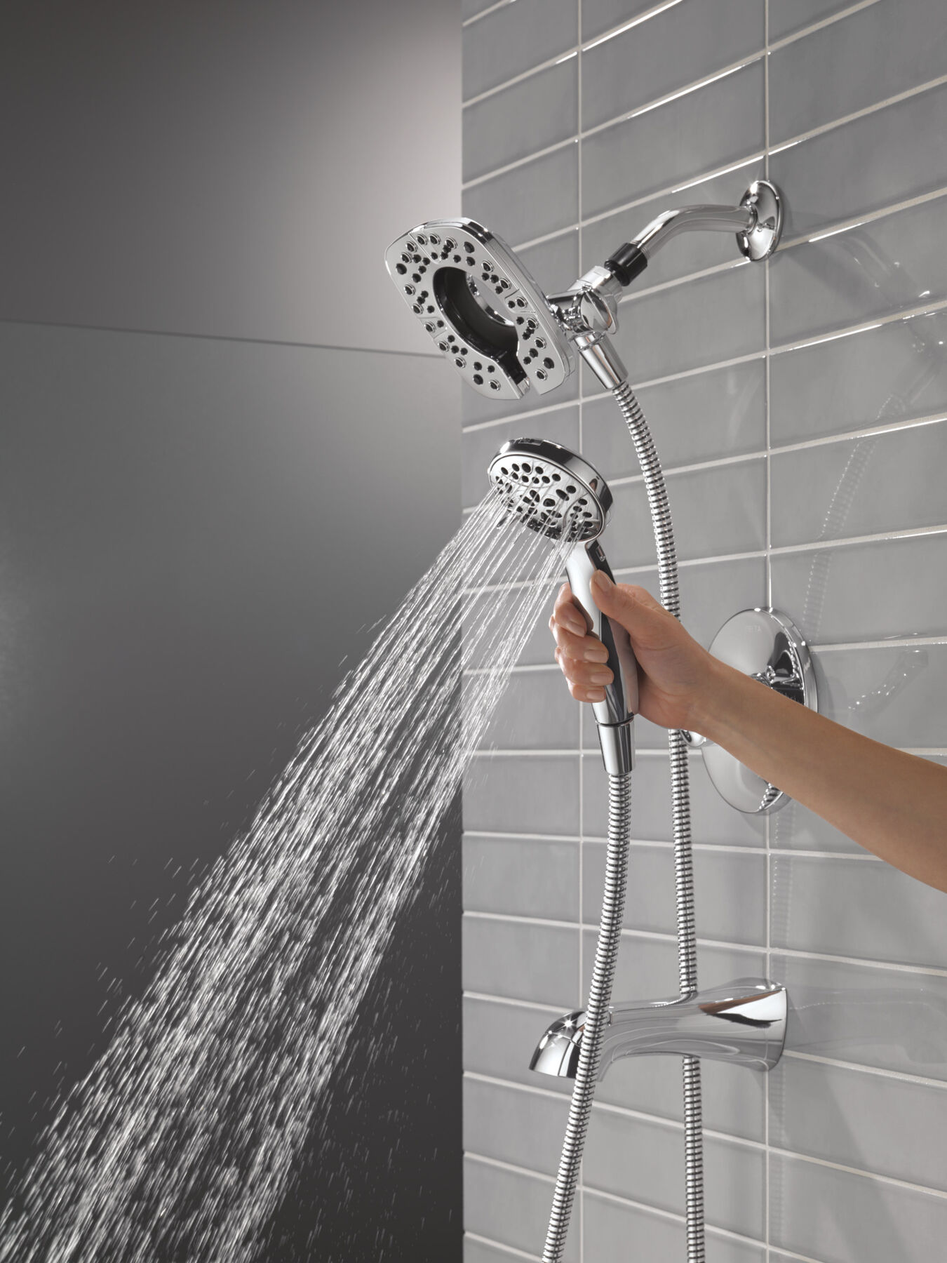 Monitor&reg; 14 Series Tub and Shower