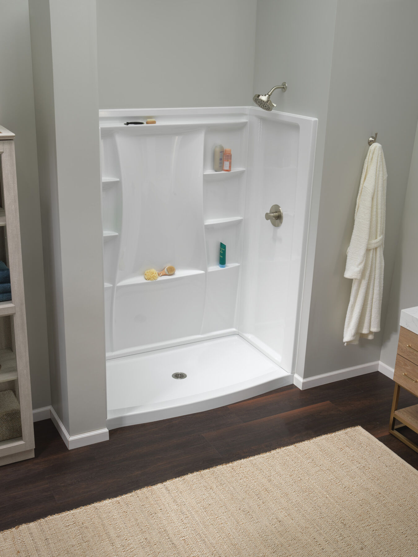60"x32" Classic 500 Shower Wall