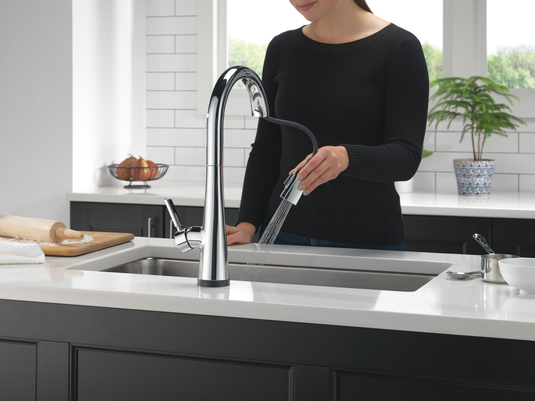 Touch2O Pull-Down Kitchen with Soap D