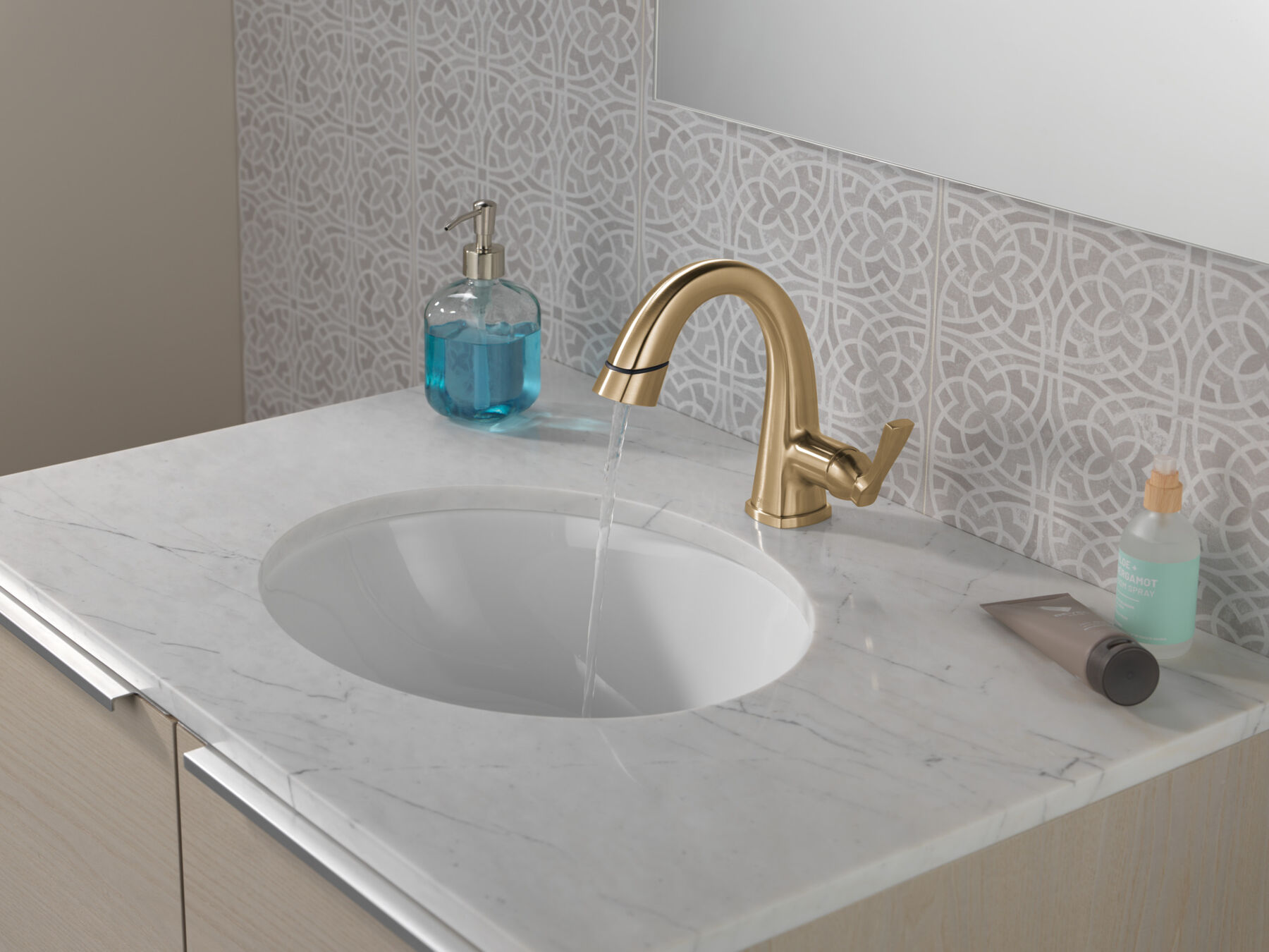 Single Handle Pull Down Bathroom Faucet (Recertified)