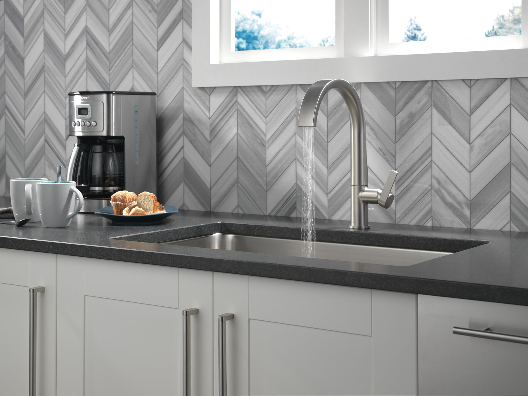 Single-Handle Pull-Down Kitchen Faucet
