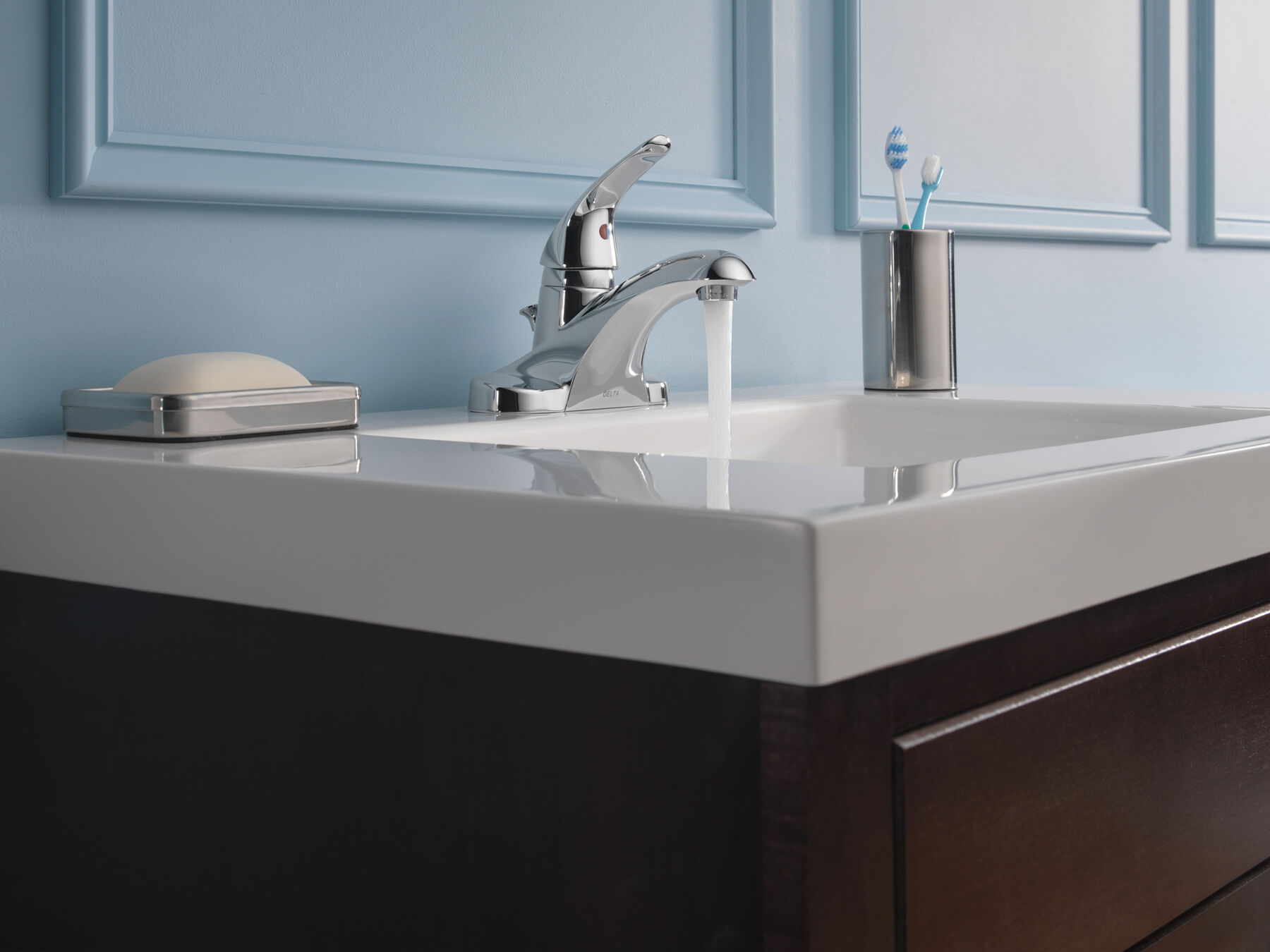 Single Handle Centerset Bathroom Faucet