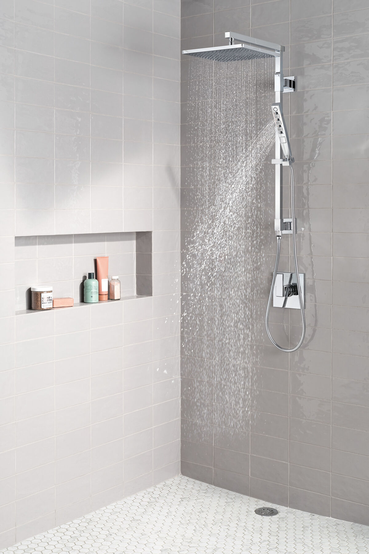 Single-Setting Metal Raincan Shower Head