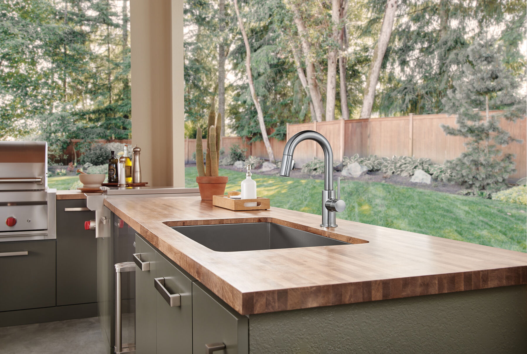 Single Handle Pull-Down Bar / Prep Faucet