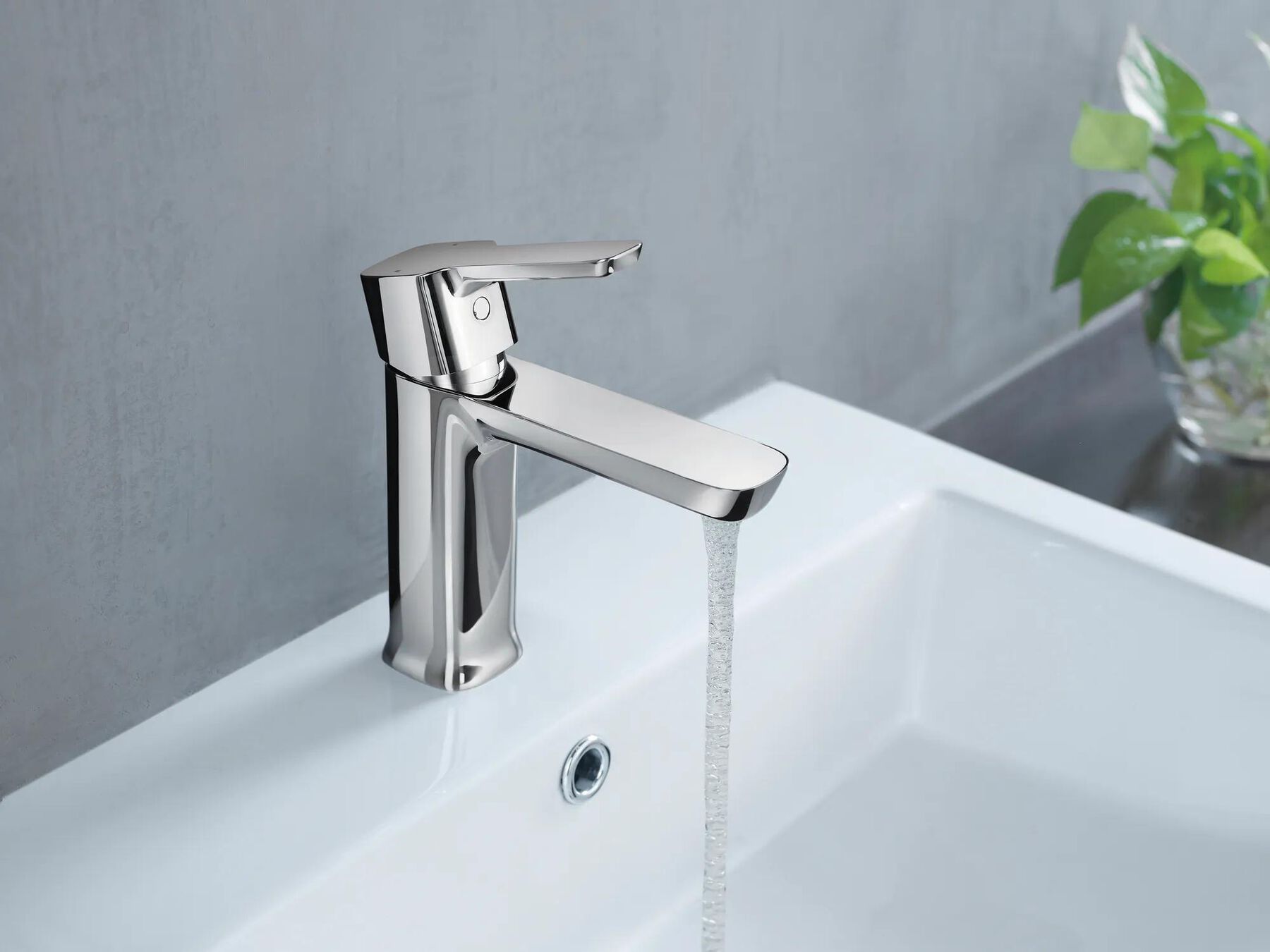 Single Handle Bathroom Faucet - Less Pop-Up