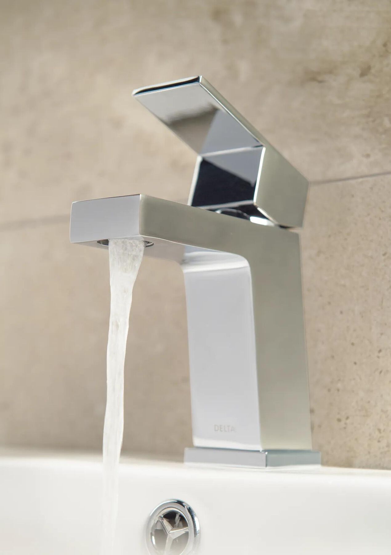 Single Handle Bathroom Faucet