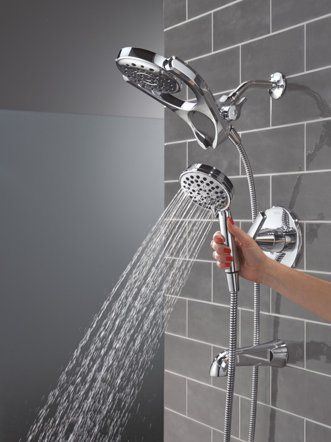 HydroRain&reg; 14 Series Tub and Shower