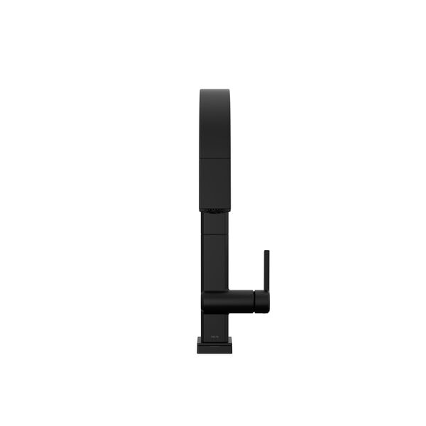 Single Handle Pull-Down Kitchen Faucet With Touch<sub>2</sub>O&reg; Technology Technology